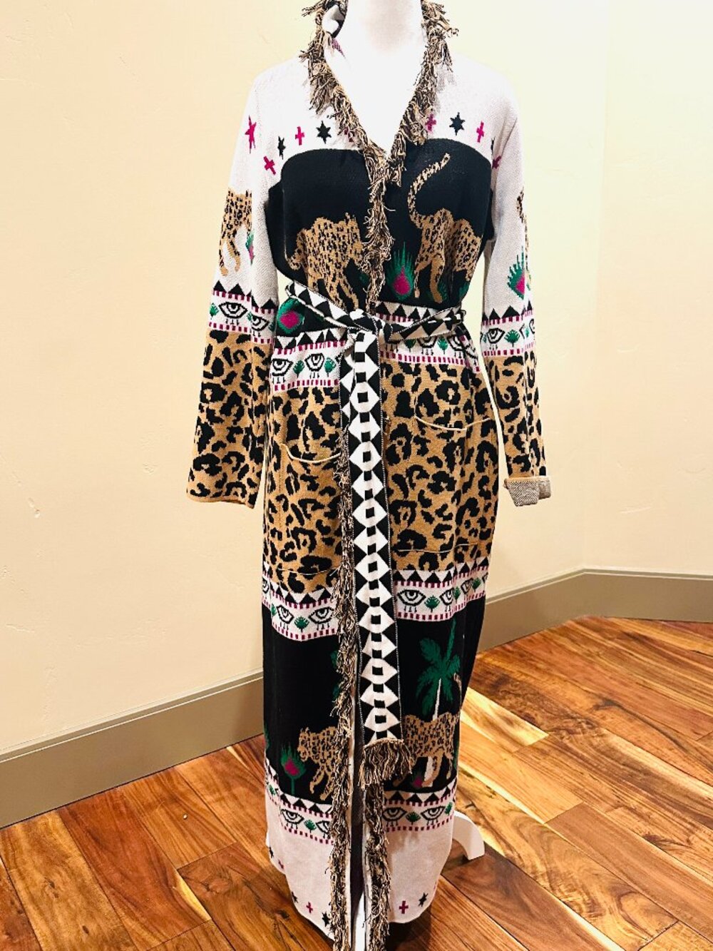 NWOT HAYLEY MENZIES LONG CARDIGAN CHEETAH MEDIUM